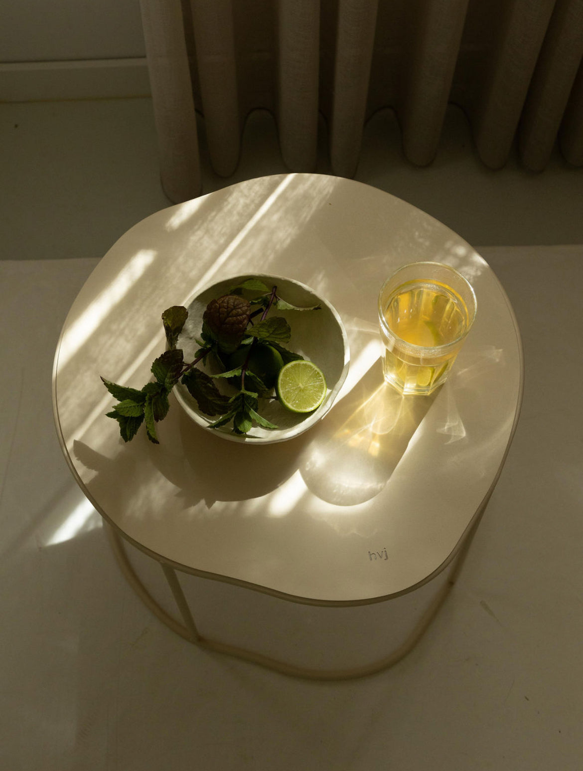 Cosy Table